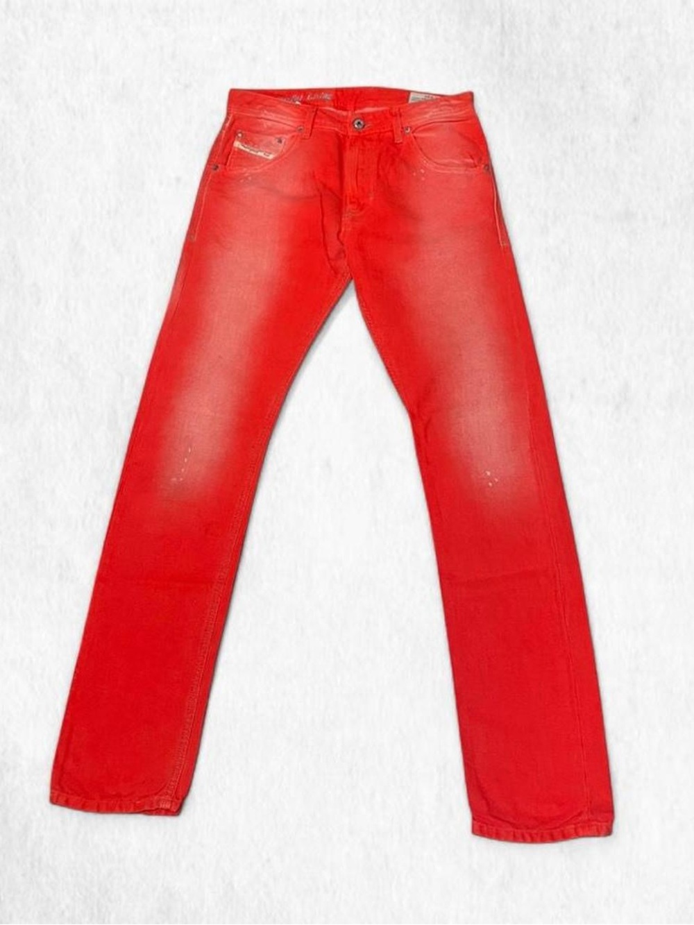 Diesel archival Vintage KRAYVER red “for successful living” slim carrot fit